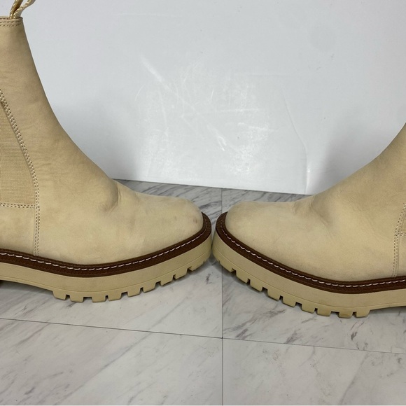 Sam Edelman Laguna Cream Nubuck Lug Sole Chelsea Boot 7 1/2 W - Picture 10 of 16